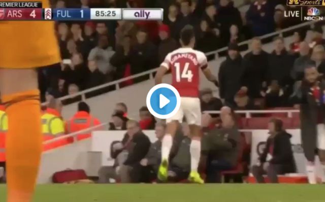 Video Fans Love Aubameyang For Celebration After Arsenal Goal