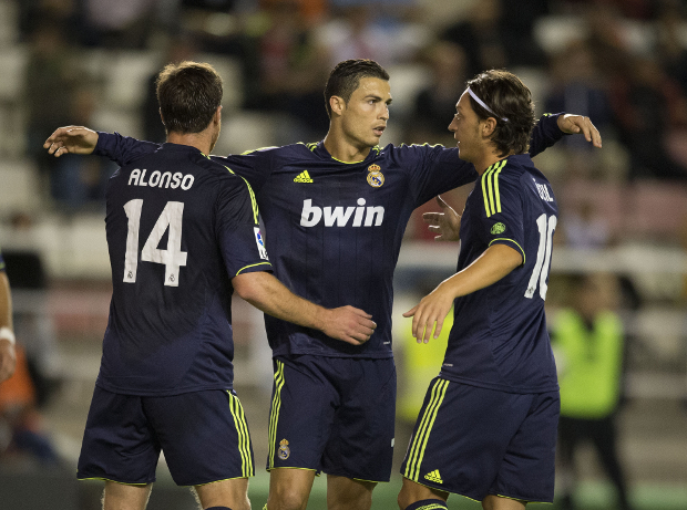 Ronaldo Alonso Ozil