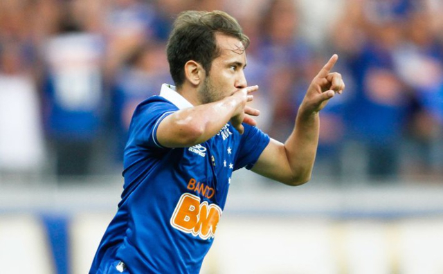 Everton Ribeiro