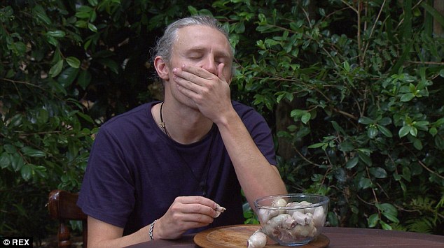 Jimmy Bullard, sheep testicle