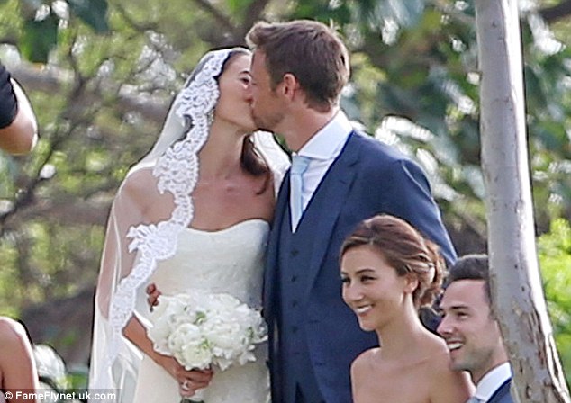 Jenson Button and wife Jessica Michibata