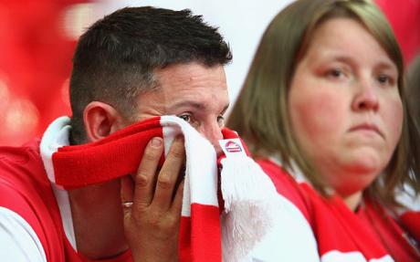 Sad Arsenal fans