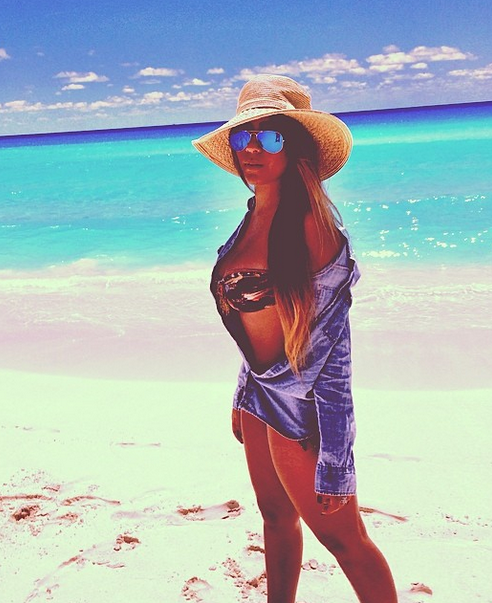 Rafaella Beckran - Neymar's sister