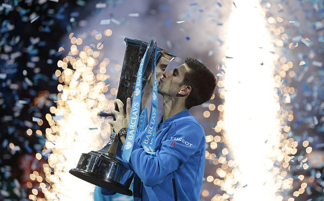 Djokovic beats Federer