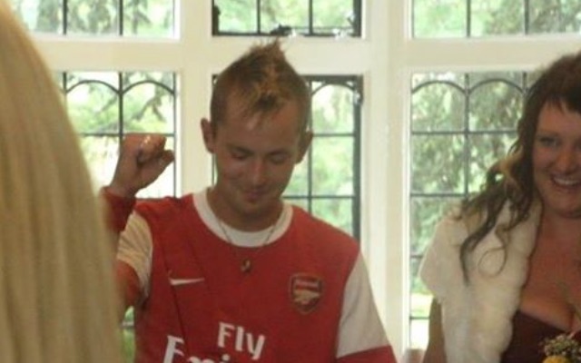 Arsenal full kit wedding wanker