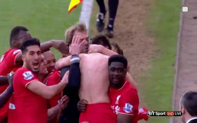 Jurgen Klopp loses glasses