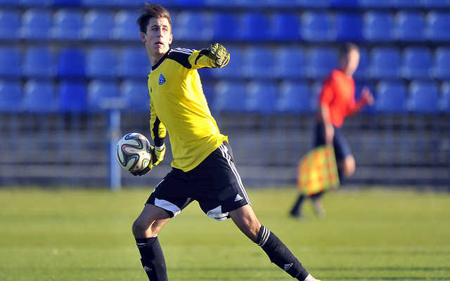 Kamil Grabara