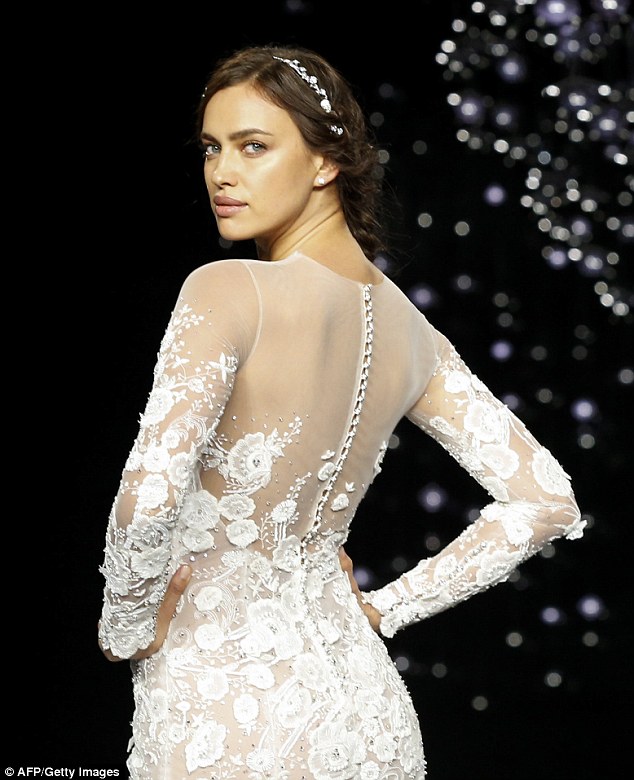 Irina Shayk Hot Photos 2