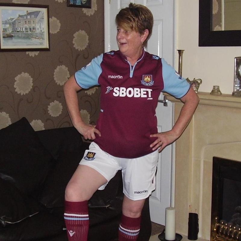 West Ham full-kit wanker