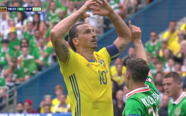 Wes Hoolahan vs Zlatan Ibrahimovic