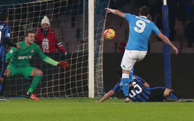Gonzola Higuain scores for Napoli v Inter Milan