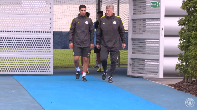 mikel-arteta-manchester-city 2