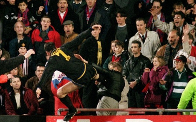 Eric Cantona's kung-fu kick on Matthew Simmons