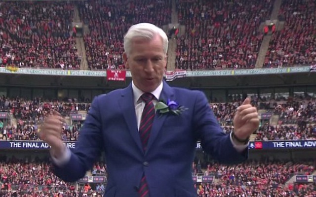 Alan Pardew dancing