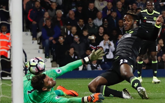 Michy Batshuayi wins Premier League