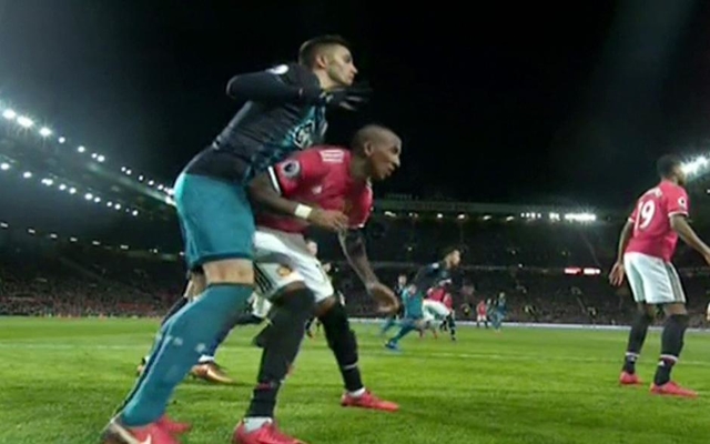 Young Man Utd Tadic Southampton