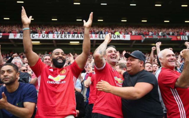man united fans