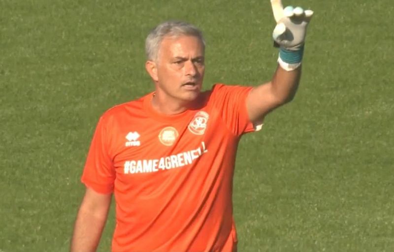 jose mourinho goalkeeper
