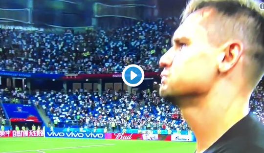 lovren crying