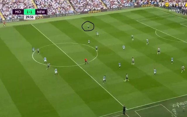 Yedlin bursts forward to equalise against City