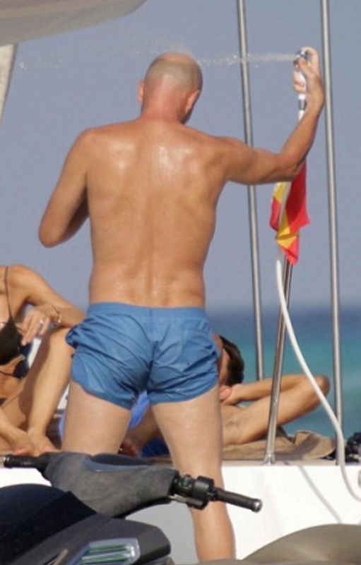 zidane on holiday