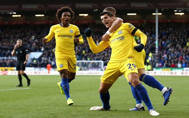 Chelsea fans blast Willian