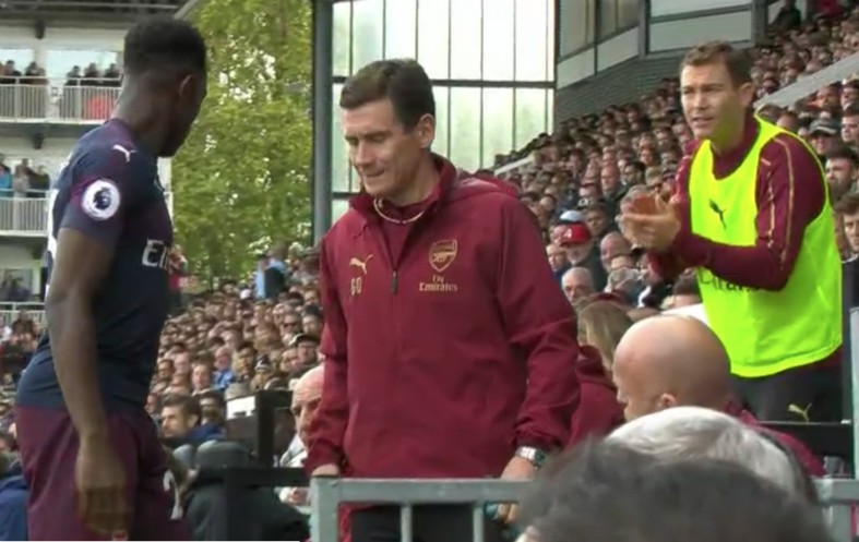 welbeck lichtsteiner arsenal