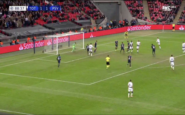 Kane rescues Spurs Champions League hopes vs PSV