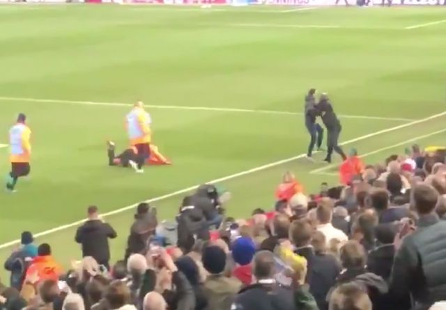 Darren-Moore-Leeds-pitch-invader
