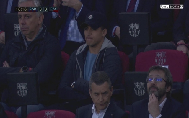 Sanchez-at-Bareclona-match