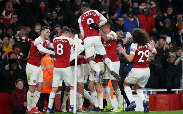 arsenal players celebrate