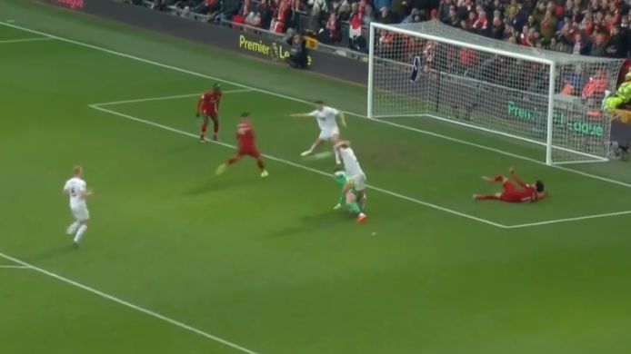 bobby-firmino-goal-vs-burnley