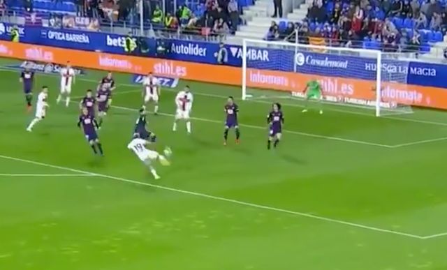 Avila-goal-Huesca-Eibar