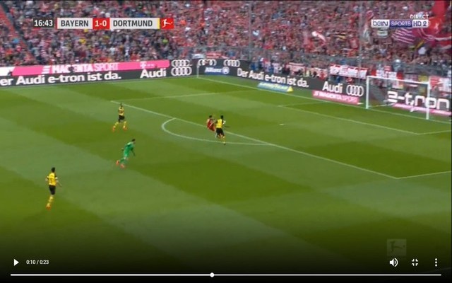 Lewandowski-overhead-kick-vs-Dortmund
