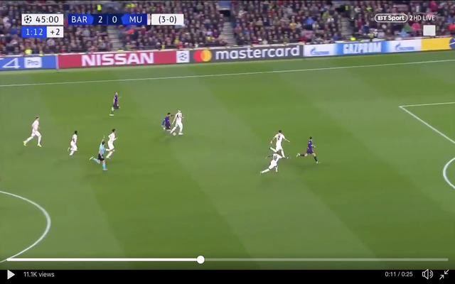 Messi-embarrasses-Phil-Jones-with-magical-skill
