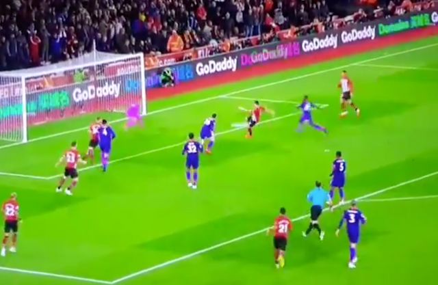 Shane-Long-goal-Southampton-Liverpool