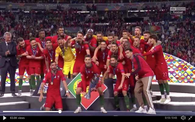 Ronaldo-lifts-Nations-League-trophy