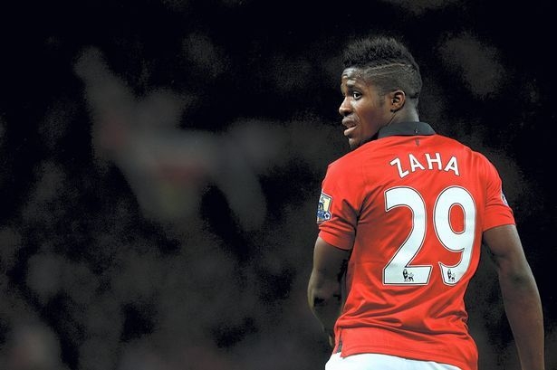 Zaha-wearing-number-29-shirt-at-United