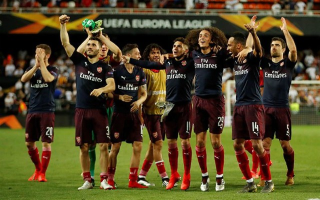 arsenal-players-valencia