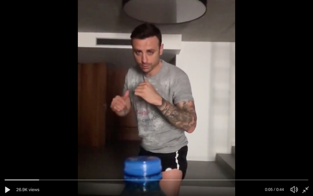 Berbatov-bottlecap-challenge