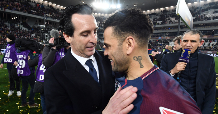 Unai-Emery-with-Dani-Alves