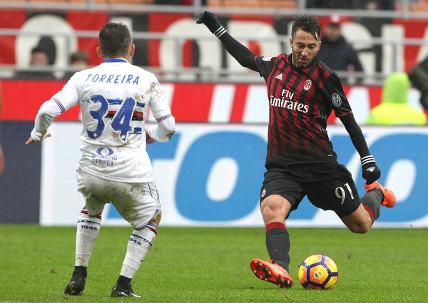 Andrea Bertolacci in action for AC Milan