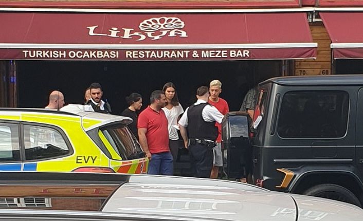ozil-car