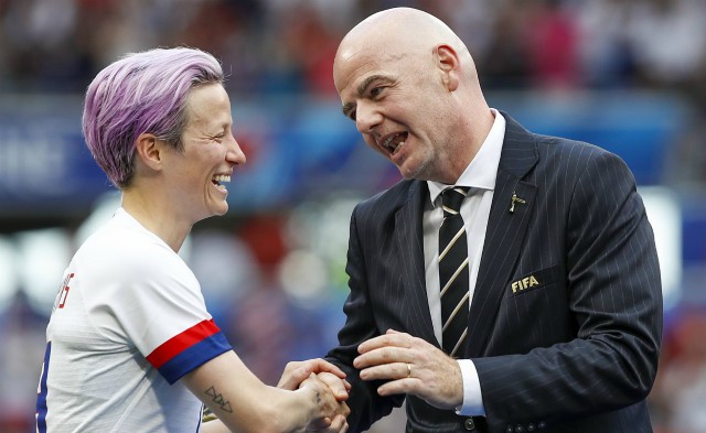 rapinoe-infantino