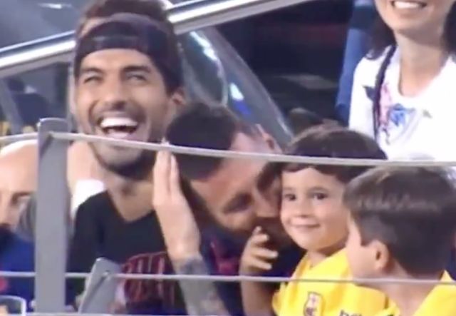 Messi-Suarez-Mateo-troll-Barcelona-Betis