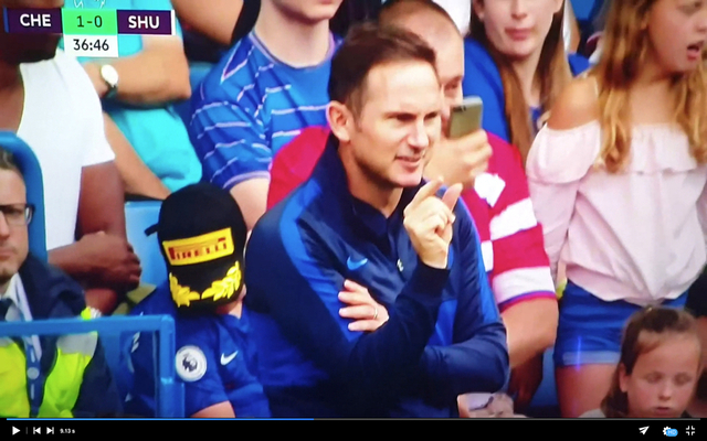 Video-Lampard-jokes-with-Kovacic-after-chance-vs-Sheffield