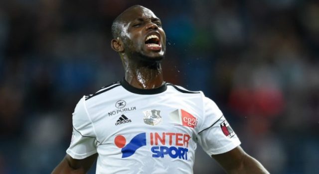 Konate in action for Amiens
