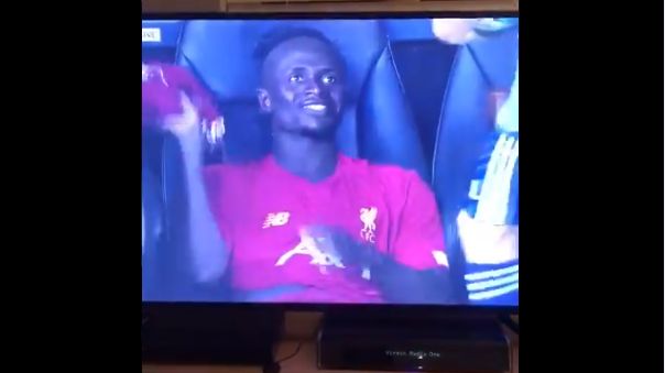mane-ball-boy