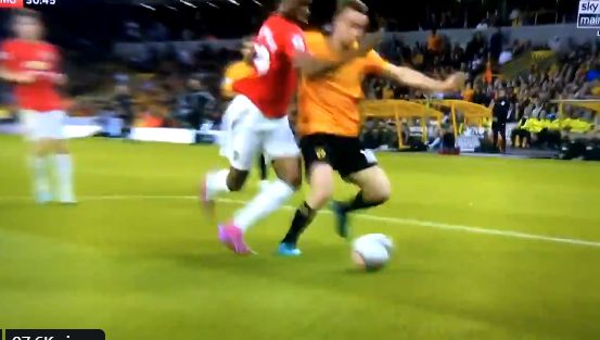 wan-bissaka-vs-wolves