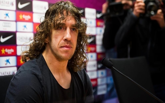 Puyol-talking-to-press